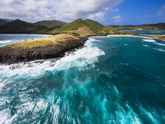 Caribbean, St. Lucia, aerial view of Epouge Bay and Plantation Bay - AM002572