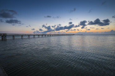 USA, Texas, Rockport-Fulton, Fishing pier before sunrise - ABAF001440