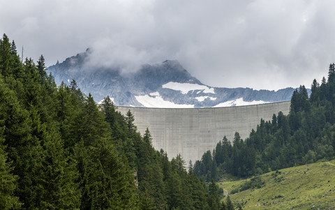 Austria, Tirol, Zillertal, Zillergrund dam wall stock photo