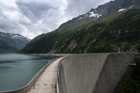 Österreich, Tirol, Zillertal, Zillergrund-Stausee - MKFF000058