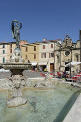 Italy, Marken, Province of Pesaro and Urbino, Fano, Fontana della Fortuna, Fountain of Fortune - LB000916