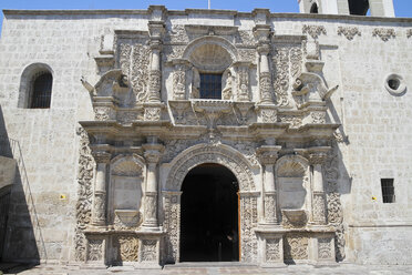 Südamerika, Peru, Arequipa, Iglesia San Augustin - KRPF000643