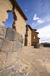 Südamerika, Raqch'i, Blick auf den Tempel von Wiracocha - KRP000688