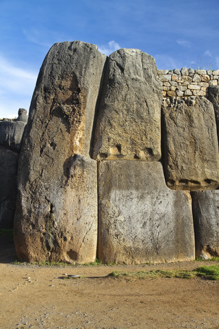 Südamerika, Blick auf die Ruinen von Saksaywaman in Cusco, lizenzfreies Stockfoto