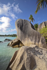 Seychellen, Insel La Digue, Strand Anse Source D'Argent - KRP000728