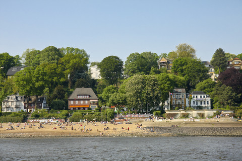 Deutschland, Hamburg, Elbstrand, Strand an der Elbe, lizenzfreies Stockfoto
