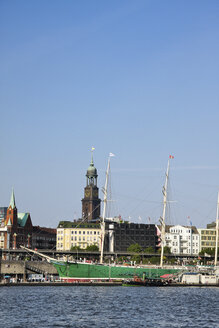 Deutschland, Hamburg, Hamburger Hafen, St. Pauli Piers - KRPF000993