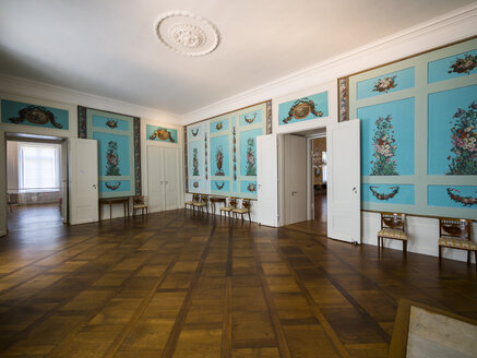 Deutschland, Eutin, Schloss Eutin, Ausstellungsräume mit historischem Interieur - AMF002633