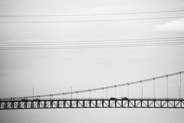 Norway, Bergen, cars on bridge - NG000132