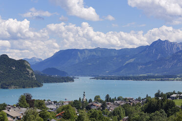 Österreich, Salzkammergut, Salzburger Land, Wolfgangsee, St. Gilgen - SIEF005761