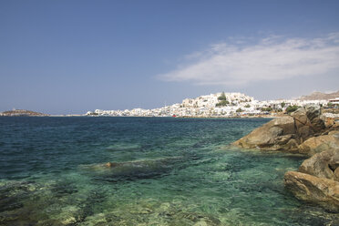Griechenland, Kykladen, Naxos Stadt und Hafen - KRPF000864