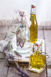 Lavender vinegar, rosemary oil and thyme oil - SBDF001145