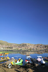 Südamerika, Peru, Puno, Titicacasee, Boote - KRPF000877