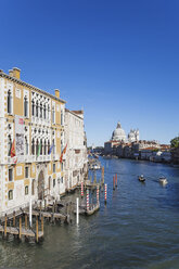 Italy, Veneto, Venice, Grand Canal, Palazzo Cavalli-Franchetti and Palazoo Barbaro left, Church Santa Maria della Salute in the background right - GWF003311