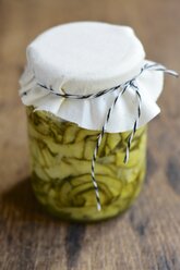 Hausgemachte Brot und Butter Zucchini Pickles - HAWF000445