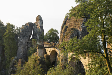 Germany, Saxony, Elbe Sandstone Mountains, view to Bastei Bridge - MSF004128