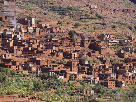 Marokko, Marrakesch-Tensift-El Haouz, Atlasgebirge, Dorf Anammer, Ourika-Tal, Lehmhäuser - AMF002725