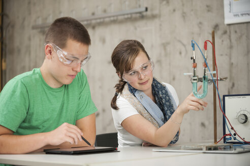 Two vocational school students in chemistry class - PAF000778