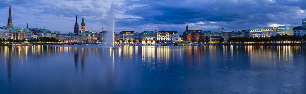 Germany, Hamburg, Inner Alster and Alster fountain in the evening, Panorama - KRPF001016