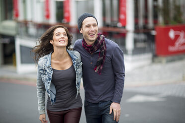 Young couple walking on the street - ZEF000055