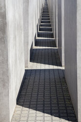 Germany, Berlin, Holocaust Memorial, Concrete stelaes - WIF000948