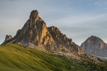 Italy, Veneto, Province of Belluno, Giau Pass, Monte Nuvolau at sunrise - MKFF000117