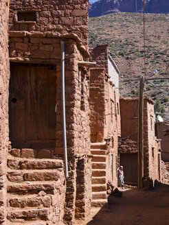 Marokko, Marrakesch-Tensift-El Haouz, Atlasgebirge, Dorf Anammer, Ourika-Tal, Lehmhäuser - AMF002759
