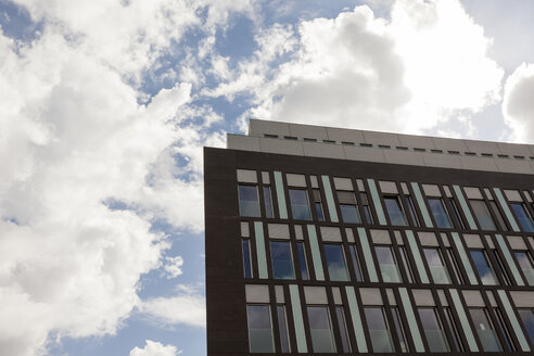 Germany, Berlin, part of facade of office building - HCF000062