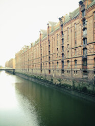 Lagerhäuser in der historischen Speicherstadt in Hamburg, Deutschland - MSF004174