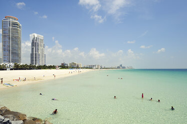 USA, Florida, Miami Beach, South Pointe Beach - BRF000647