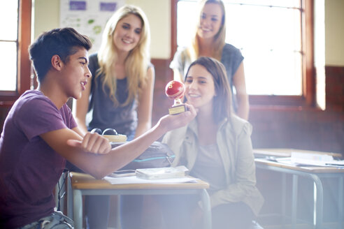 Students in classroom with globe - ZEF000665