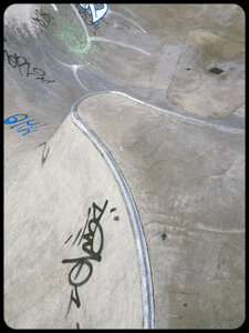 Skateboard park - SHIF000061