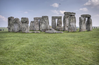 Vereinigtes Königreich, England, Wiltshire, Ansicht von Stonehenge - ZCF000143