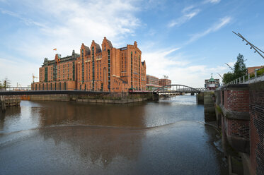 Deutschland, Hamburg, Internationales Maritimes Museum im Brooktorhafen in der Hafencity - RJ000261