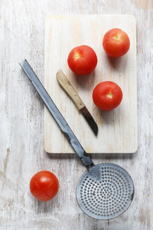 Vorbereitung zum Schälen von Tomaten - EVGF000882