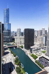 USA, Illinois, Chicago, High-rise buildings, Trump Tower and Chicago River - FOF006899