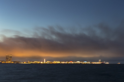 USA, Illinois, Chicago, Navy Pier und Michigansee im Abendlicht, lizenzfreies Stockfoto