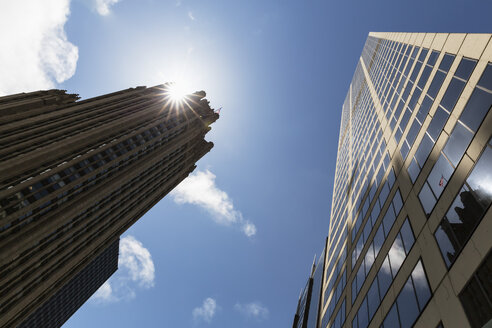 USA, Illinois, Chicago, John Hancock Center und Wolkenkratzer - FO007165