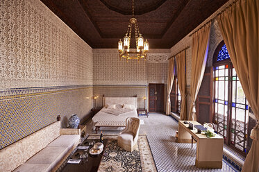 Marokko, Fes, Salon im Hotel Riad Fes - KMF001485