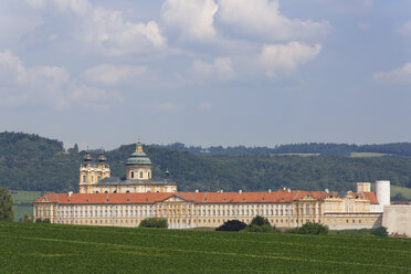 Österreich, Niederösterreich, Mostviertel, Wachau, Blick auf Stift Melk - SIEF005904