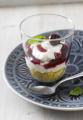 Cream cheese and cherry cake in a glass - KSWF001336