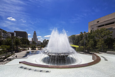 USA, California, Los Angeles, Grand Park, The Arthur J. Will Memorial Fountain and Los Angeles City Hall in the background - FOF006950