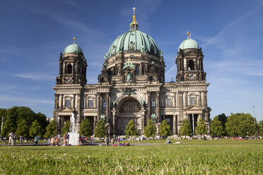 Germany, Berlin, view to Berlin Cathedral - WIF001009