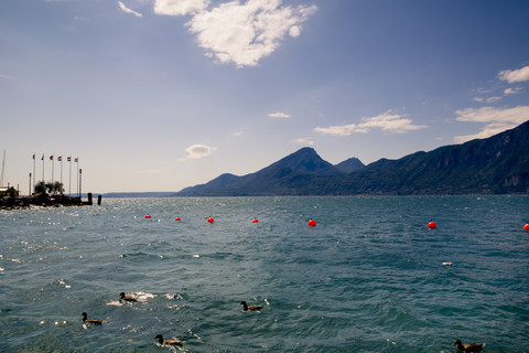 Italien, Venetien, Brenzone, Gardasee, Castelletto di Brenzone, lizenzfreies Stockfoto