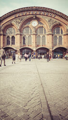 Germany, Bremen, central station - KRPF001075