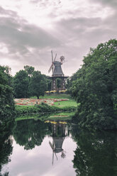 Deutschland, Bremen,Am Wall Windmühle - KRPF001083