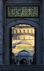 Turkey, Istanbul, entrance to Blue Mosque - LHF000383