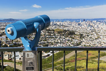 USA, Kalifornien, San Francisco, Aussichtspunkt Twin Peaks, Teleskop - FOF007070