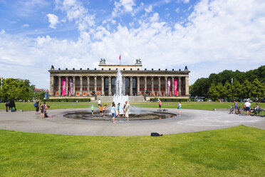 Deutschland, Berlin, Museumsinsel, Altes Museum im Lustgarten - PSF000658