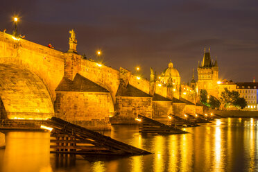 Czech Republic, Prague, Charles Bridge and Old Town Bridge Tower in the evening - WGF000445